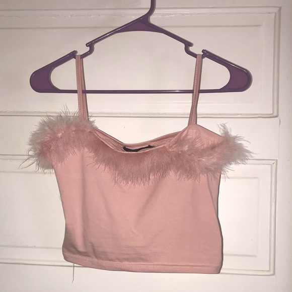 Tops - cropped pink furry tank